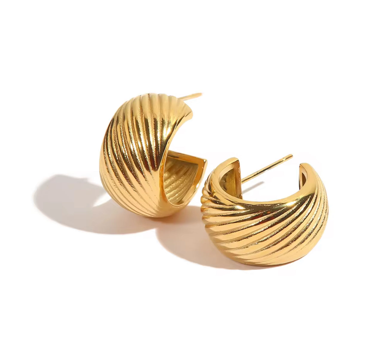 Ollie Textured Earrings